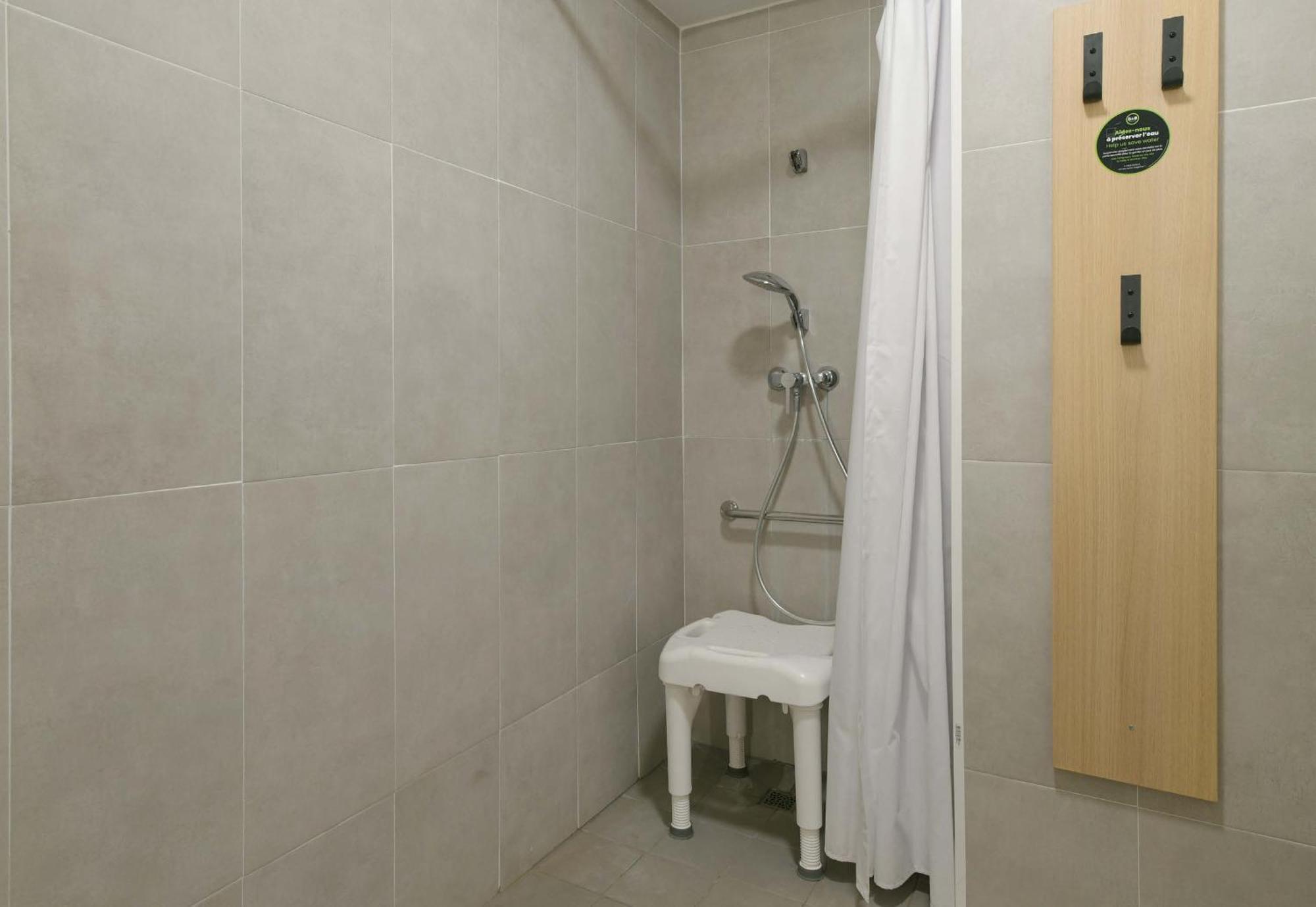 B&B Hôtel LE MANS Nord 1 Saint-Saturnin (Sarthe) Exterior foto